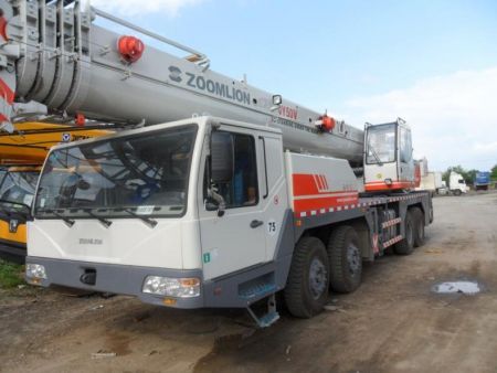 Zoomlion QY50V (2)